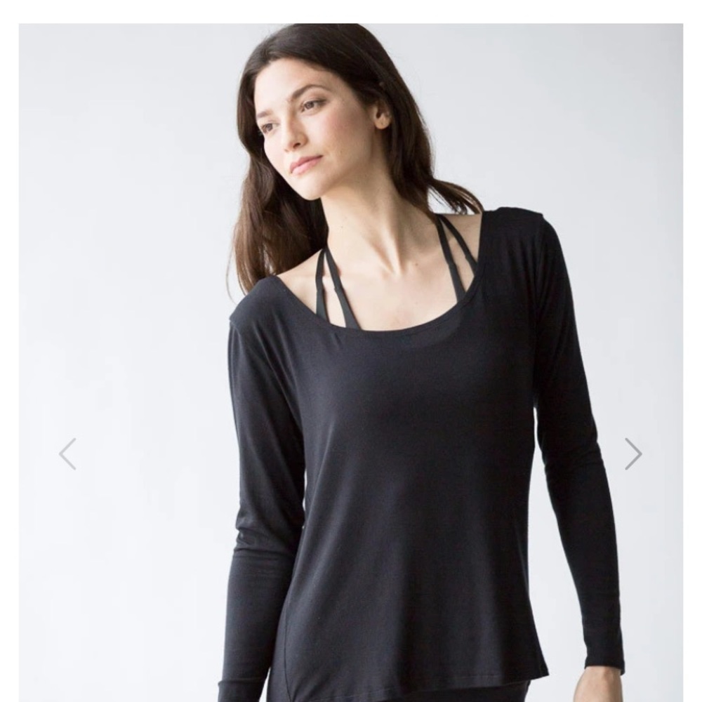 COPY - Monteill Carly Open Back long sleeve